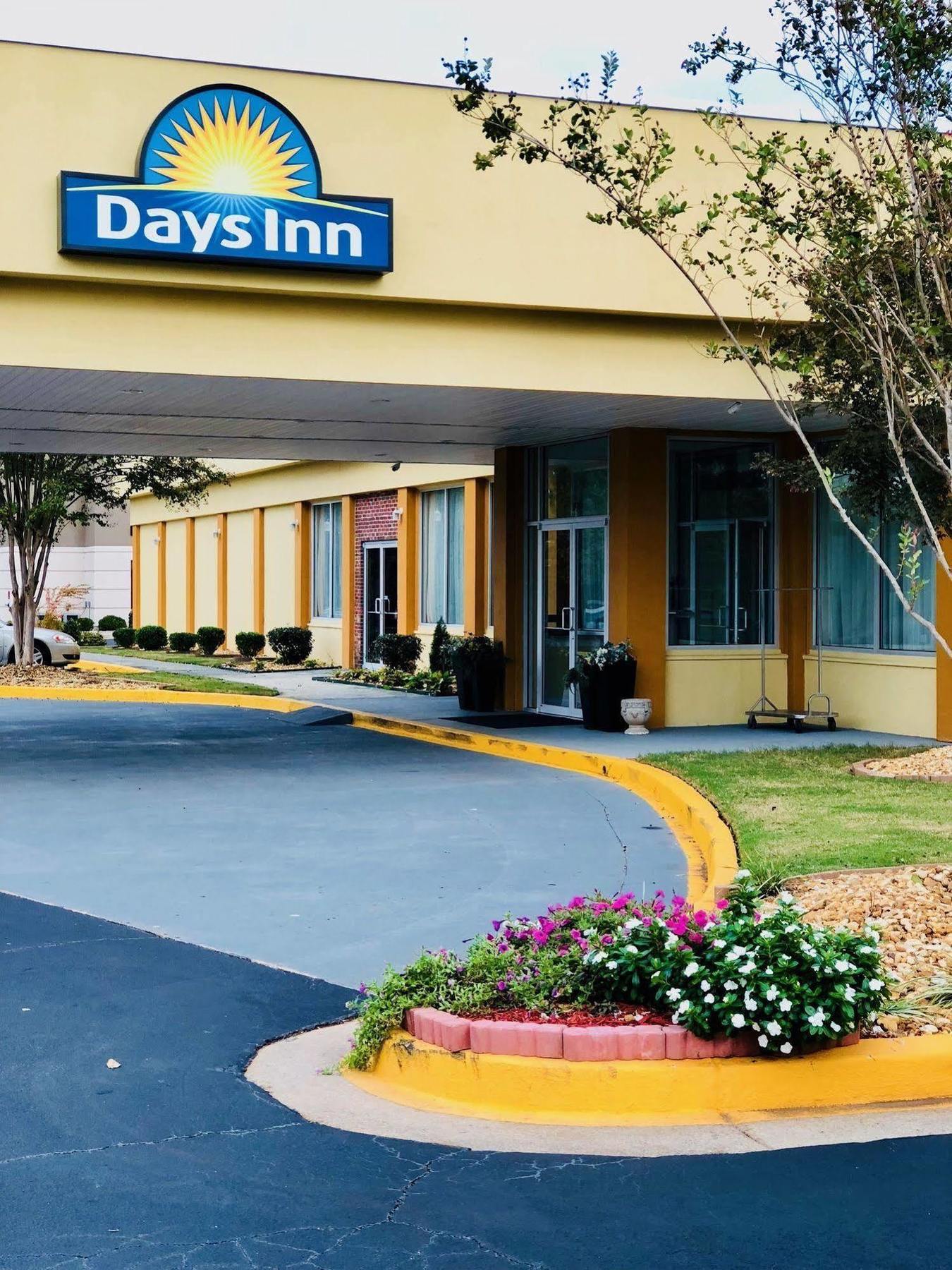 Days Inn By Wyndham Медісон Екстер'єр фото